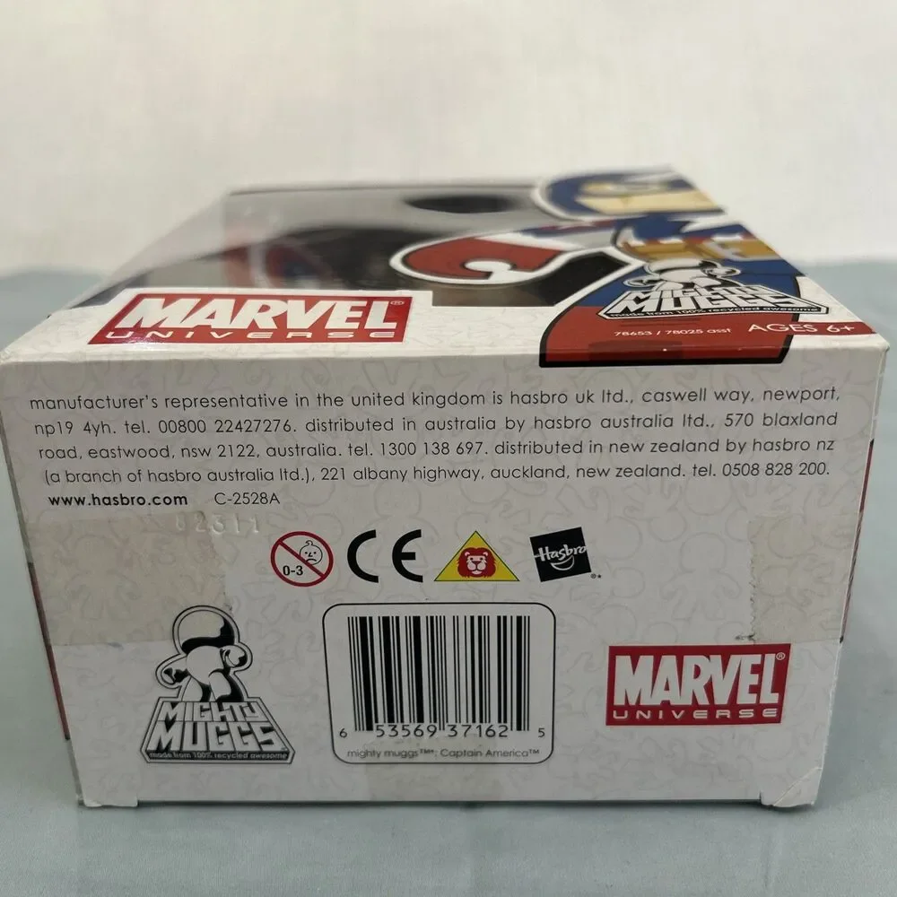 Marvel Mighty Muggs Modern Captain America Figure Hasbro NIB 2008